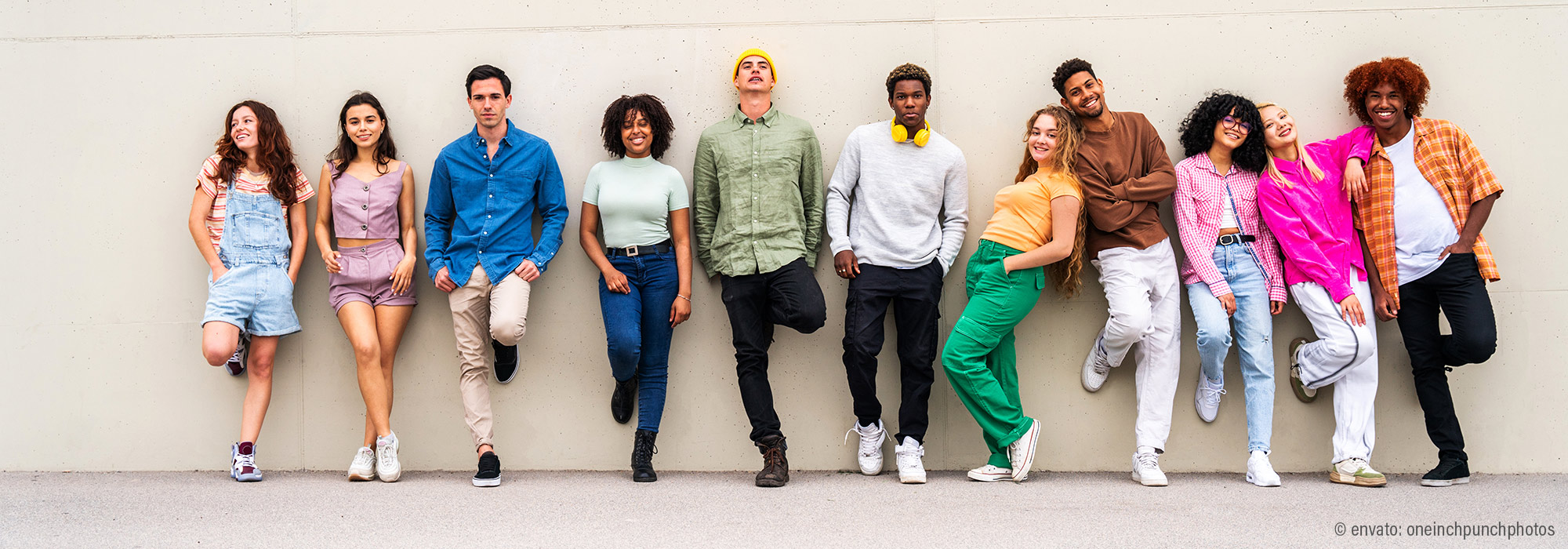 Diverse Gruppe zeigt Lebendigkeit und Individualität - Fortbildung zu professionellen Beratungskompetenzen in der pädagogischen Arbeit Lebenshilfe Alfeld